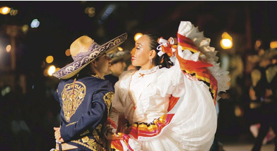 Group avatar for ASU Baile Folklorico: Danza de Oro💃🕺