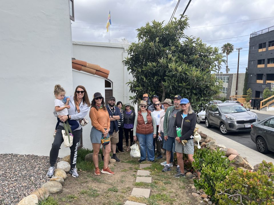 Group avatar for Dharma Bum Garden Club