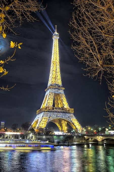 Group avatar for Paris 2027