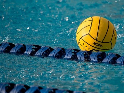 Group avatar for Men’s Water Polo Club at UW