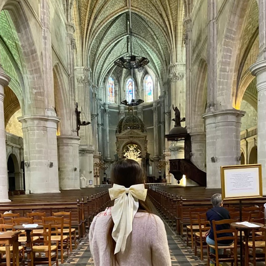 Group avatar for Women’s Catholic Bible Study 💒💗💐